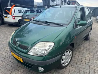 Renault Scénic 1.6-16V RXE NIEUWE APK !!!!!!!!! (bj 2000)