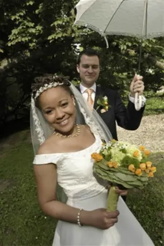 Bruidsvisagie en feestmake-up