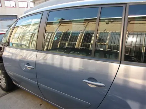 Alle onderdelen Renault espace Sloopauto inkoop Den haag