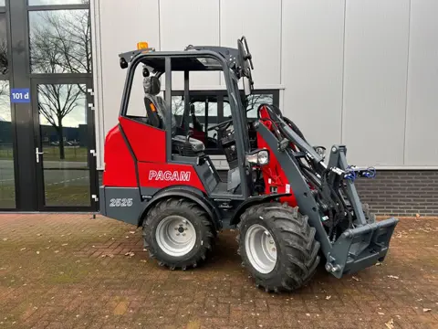 Pacam mini shovel 2525 2100 kg 25 pk top kwaliteit AKTIE (Weidemann Giant schaffer)