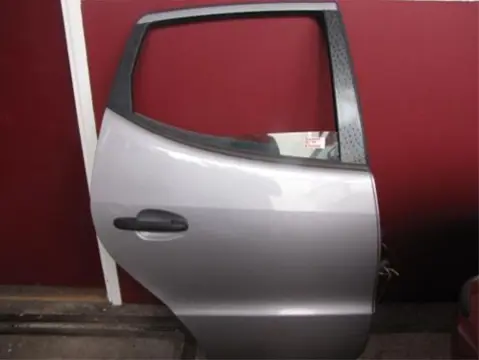 Mercedes-Benz A-Klasse Portier rechts achter op voorraad