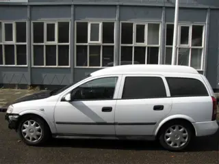 Opel ASTRA 2.0 DTL Van Onderdelen en Plaatwerk