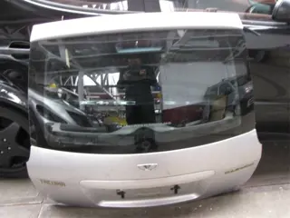 Daewoo Tacuma 1.8 2001 Achterklep Sloopauto inkoop Den haag