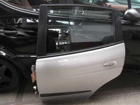 Daewoo Tacuma 1.8 2001 Portier links achter