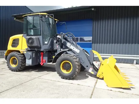 XCMG XC916E (bj 2024)