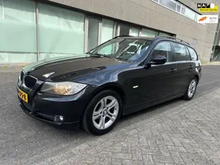BMW 3-serie Touring 320i Business Line AUTOMAAT CLIMAT BJ 6-2010 APK 2-2026