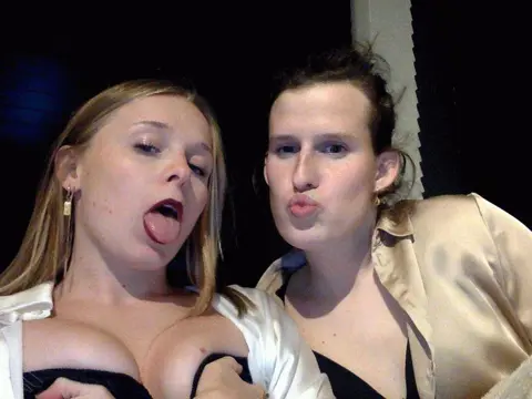 trio met deze 2? https://www.xxxxxxxx.nl/profile/mevrplezier