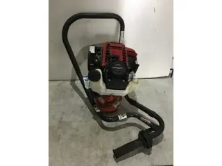 Gebruikte grondboor General M240H