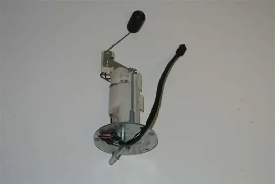 BRANDSTOFPOMP Kawasaki Z 1000 2010 - 2013