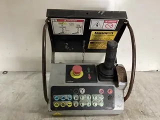 Gebruikte bedieningskast Haulotte