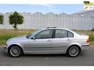 BMW 330I Automaat Youngtimer
