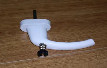 Raamkruk met sleutel of blokkeerknop Wit Hoppe