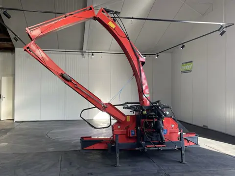 KUHN MC 180 S Quatro