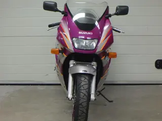 Suzuki RF 900RR (1995)