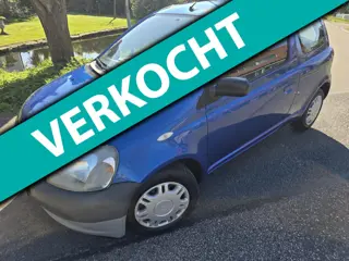 Toyota Yaris 1.0 VVT-i/Stuurbekrachtiging