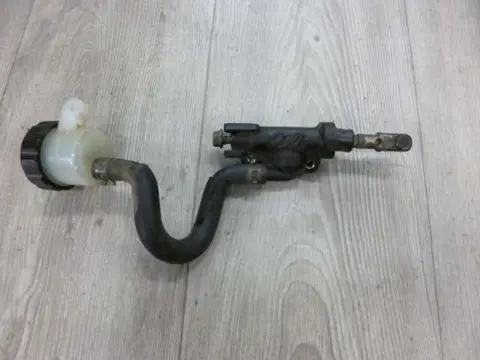 REMPOMP ACHTER Yamaha YZF 600 Thundercat 1996 - 2003