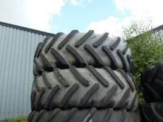 R46 Michelin 620/70R46
