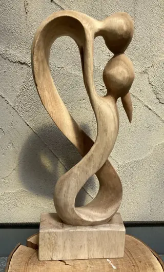 BEELD HOUTSNIJWERK PAAR IN WAVY NIEUW