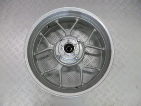 ACHTER VELG Triumph Tiger 1050 2007 - 2010