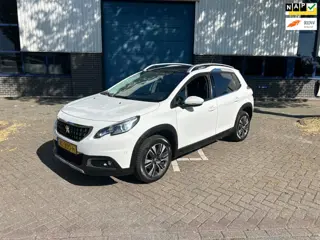 Peugeot 2008 1.2 PureTech *Panorama dak*
