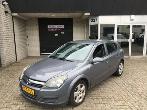 Opel Astra 1.6 Edition / APK DECEMBER 2026 / 5 DEUREN / APK NIEUW