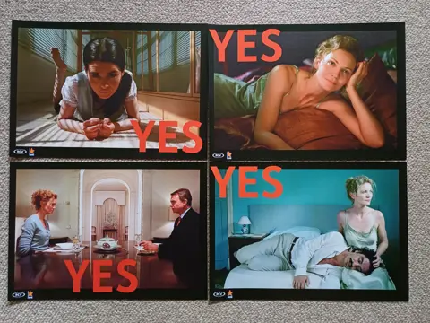 YES lobbycard set.