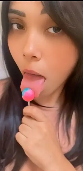 Milou-  (29)  #Haarlem, #Netherlands  Hoi ben nieuw hier