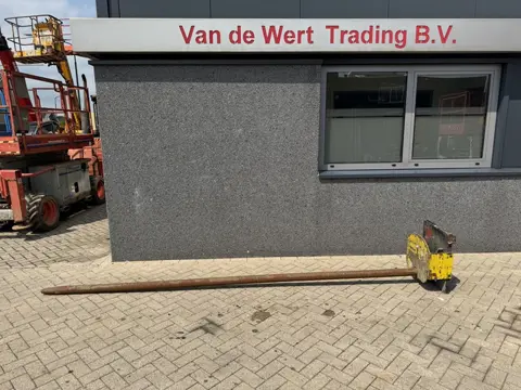 Tapijtdoorn Heftruck Fem 3