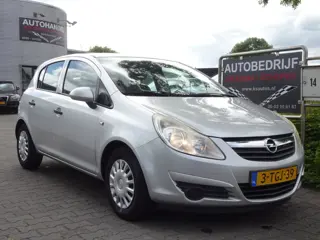 Opel Corsa 1.2-16V 5-Drs (bj 2010)