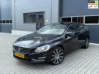 Volvo V60 2.4 D6 AWD Plug-In Hybrid Summum PANO MEMORY