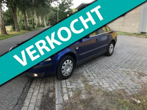Volkswagen Passat 1.6 D GEZOCHT ALLE VOLKSWAGEN GOLF 1 2 3 4 TRANSPORTER PASSAT T3 T4 T5