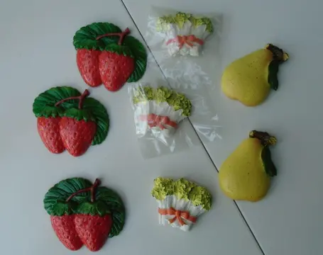 MAGNEETJES DIVERSE GROENTEN EN FRUIT 8 STUKS NIEUW