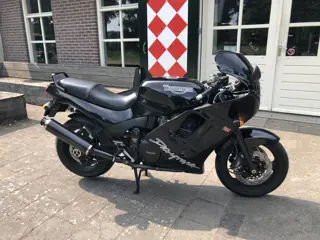 Triumph DAYTONA 900 (bj 1996)