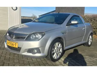 Opel Tigra TwinTop 1.8-16V Enjoy