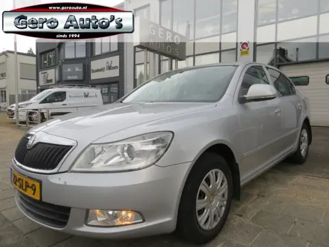 Škoda Octavia 1.2 TSI Ambition 5 deurs hatcback nl auto ,airco ,cruise control,trekhaak