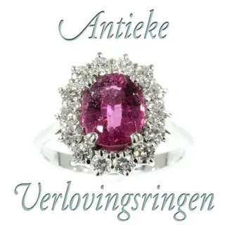 Oogverblindende antieke diamanten verlovingsring.