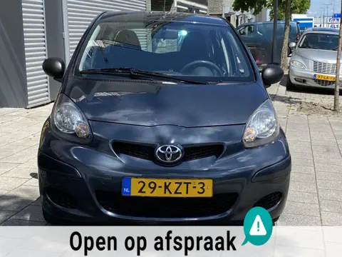 Toyota Aygo 1.0-12V Access 5Drs - Stuurbekrachtiging I Comfort pakket I APK 11-2025
