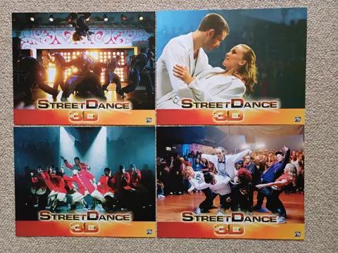 STREET  DANCE  3 D     lobbycard set.