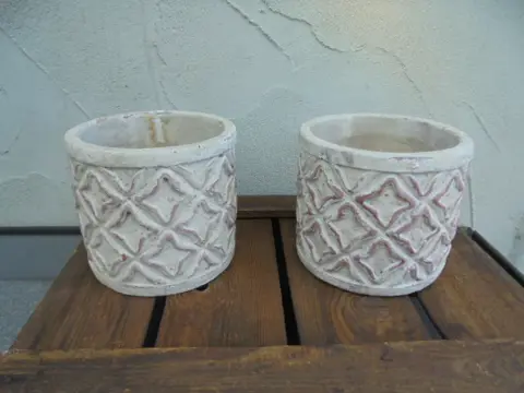 BLOEMPOT ROMANTIEK TERRA WITH H 12,5 cm NIEUW  Mooie bloempot model romantiek In terra with old look