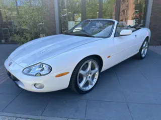 Jaguar XKR 4.0 V8 Convertible (bj 2002, automaat)