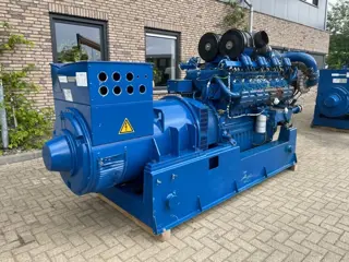 Deutz Gasset 800 / 1110 kVA Stamford generatorset