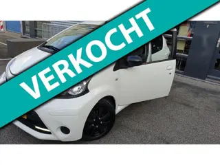 Toyota Aygo 1.0 VVT-i Xpress Airco/Bluetooth/Nw APK/Garantie!!