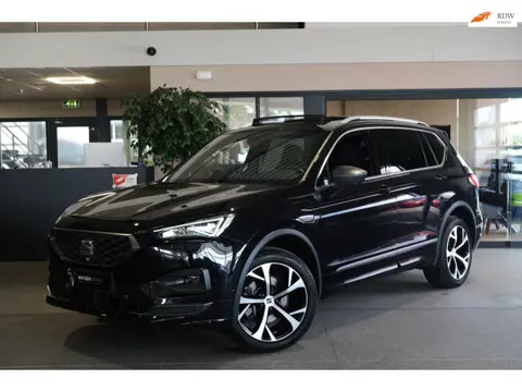 Seat Tarraco 1.4 TSI e-Hybrid 245PK Pano Navi Trek Led Acc Pdc Cam