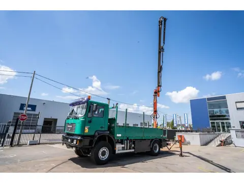 MAN FE 310A-4X4+ATLAS 105.1 A3 (bj 2002)