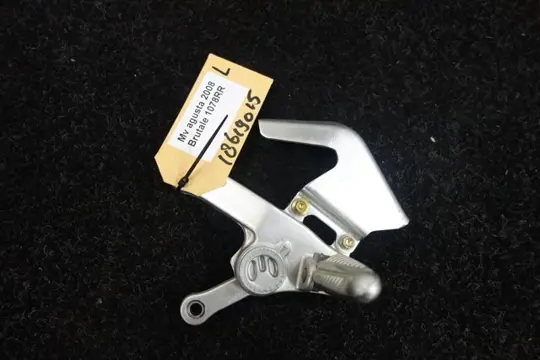 LINKER SCHETSPLAAT MV Agusta Brutale 1078 RR 2008 - 2009