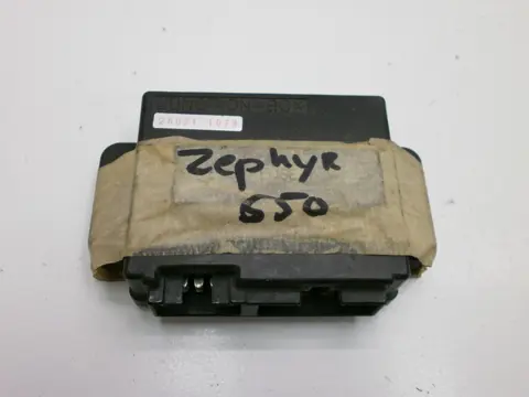 ZEKERINGKAST Kawasaki ZEPHYR 550 1970 - 2012