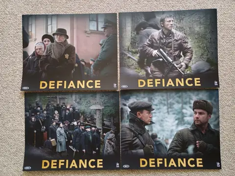 DEFIANCE     lobbycard set.
