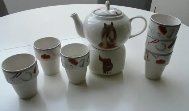 THEESET THEMA PAARDEN 8 DLG Nieuw