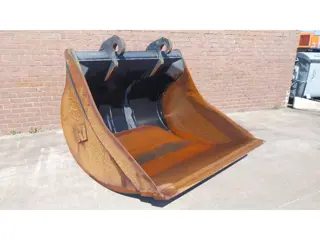 Verachtert CW45 bucket 3.2m3 seen little use