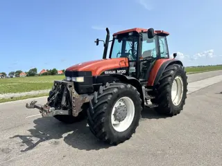 New Holland M135